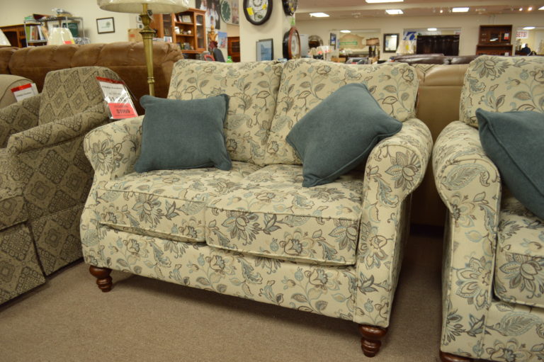 Jones Loveseat By England O Reilly S Furniture